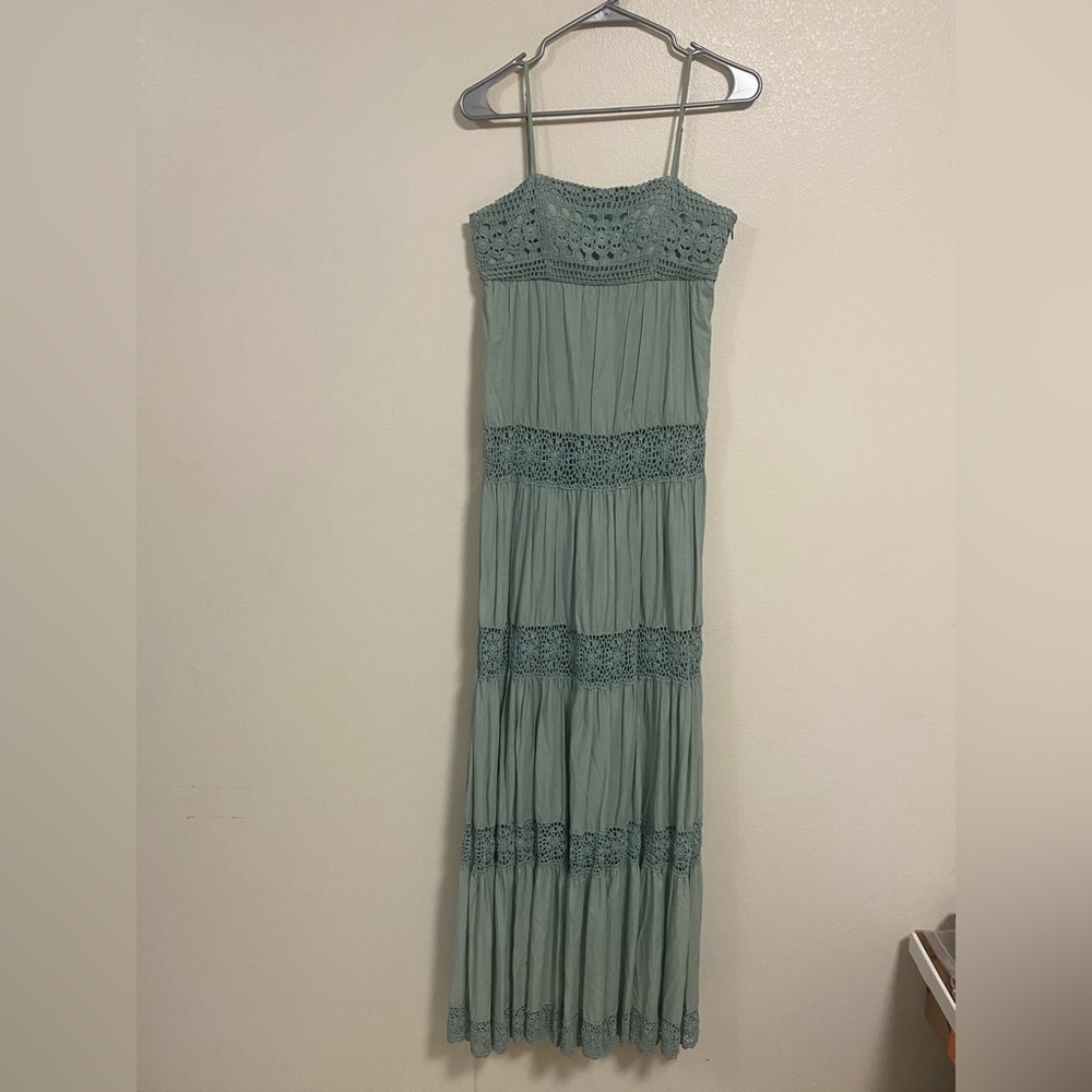 Sue Wong Dress Women’s Size 6 Sage Green Lace Tiered Maxi Dress